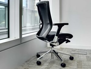 mesh black task chair
